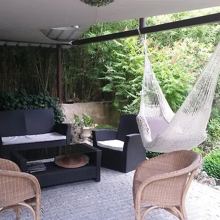 Octroi Saint-jacques Bed & Breakfast *