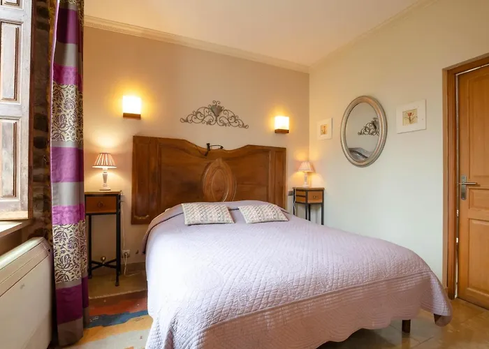 Octroi Saint-jacques 본느