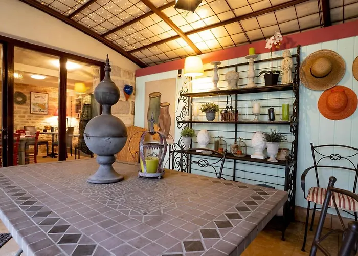 Bed & Breakfast Octroi Saint-jacques *